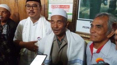 Ayah Angkat Jokowi Ungkap Masa Muda Jokowi Sering Jadi Imam Salat di Musala