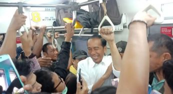 Jokowi Jelaskan Alasan Kenapa Sengaja Naik KRL di Jam Sibuk
