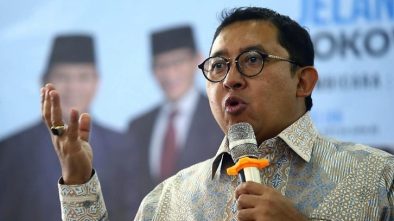 KPK Sita Uang di Laci Menang, Fadli Zon: Jika di Luar Negeri Menterinya Mundur