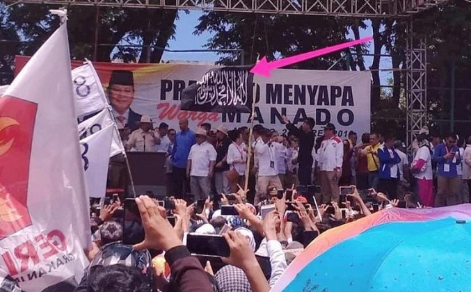 Pembawa Bendera Kalimat Tauhid di Kampanye Prabowo Langgar UU Pemilu