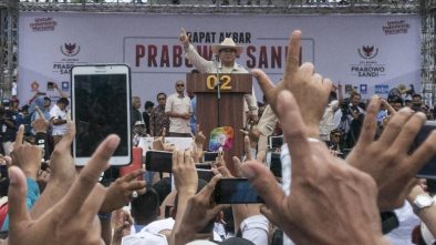 Prabowo Tanya Pendukung di Kota Bandung: AHY dan Aher Pantas Nggak Jadi Menteri?