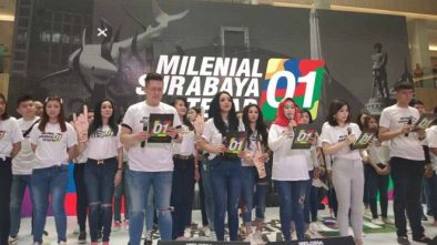 Serunya 1.700 Milenial Surabaya Deklarasi Dukung Jokowi Sambil Flashmob