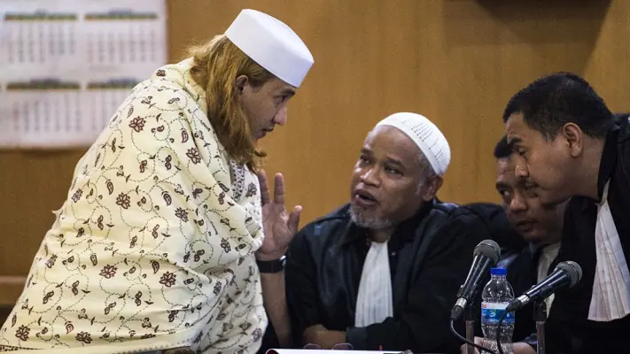 Sidang Habib Bahar Diwarnai Ketegangan antara Hakim dan Pengacara