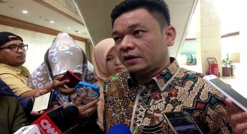 TKN Jokowi Kritik Rocky Gerung Tenaga Kontrak Sirkus Keliling Kubu 02!