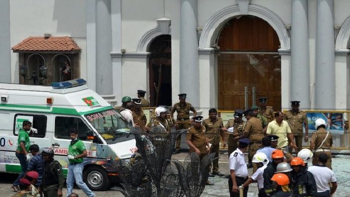100 Orang Tewas Terkena Ledakan Bom Saat Rayakan Paskah di Sri Lanka