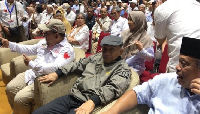 Amien Rais Sindir Jokowi dan Moeldoko saat Hadiri Syukuran Klaim Kemenangan Prabowo di TMII