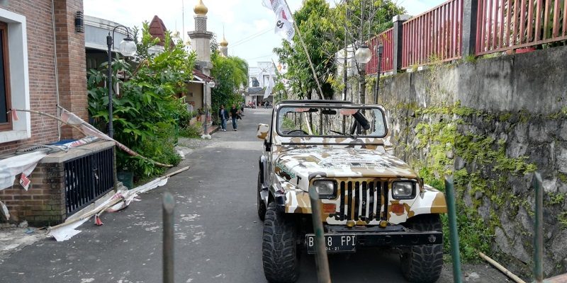 Bentrok Simpatisan PDIP di Markas FPI Yogyakarta, Satu Mobil Rusak