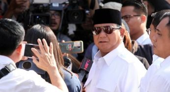 Teriakan ‘Prabowo Presiden’ Menggema Usai Prabowo Coblos di TPS 41 Bogor