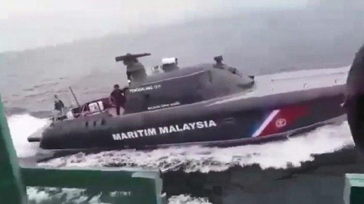 Video Kapal dan Helikopter Malaysia Teror KP Hiu Macan di Laut Indonesia
