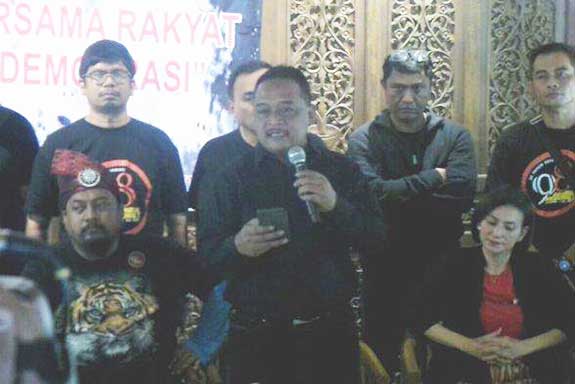 Aktivis 98 Laporkan 9 Nama dari Prabowo hingga Rizieq Shihab Terkait Kerusuhan 21-22 Mei.jpg