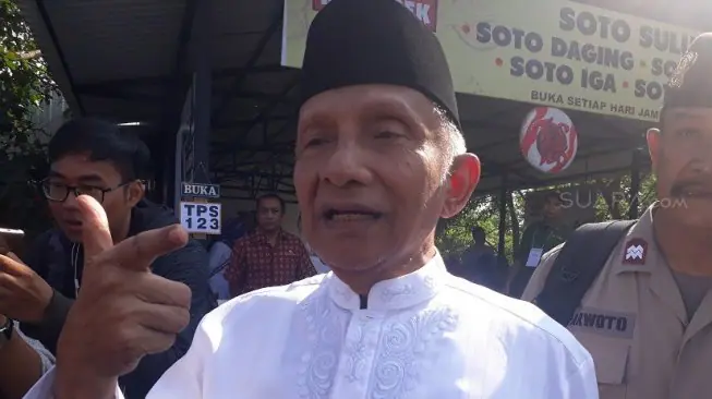 Anak Kiai se-Madura Saifullah Tolak Mentah-mentah Ajakan People Power Amien Rais