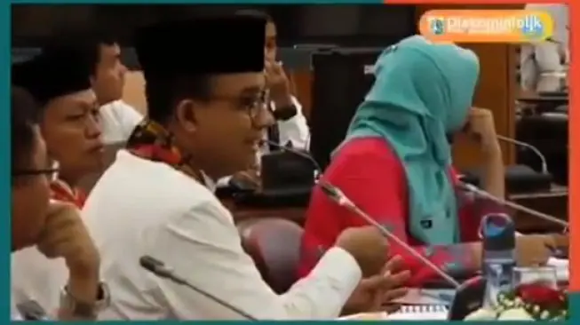 Anies Baswedan Minta Simulasi Banjir di Rapat, Videonya Jadi Sorotan Warganet