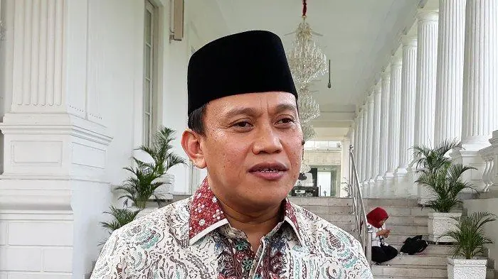 Fadli Zon Ikut Pagari Baliho Klaim Prabowo Menang, TKN: Jangan Kompori Rakyat Lawan Aturan