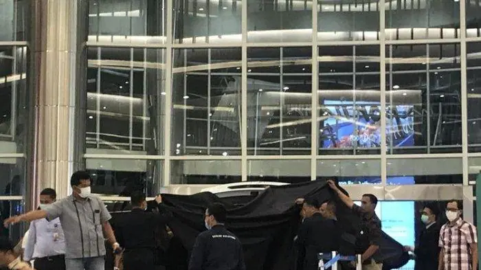 Fakta-fakta Soal Seorang Wanita yang Loncat dari Emporium Mall