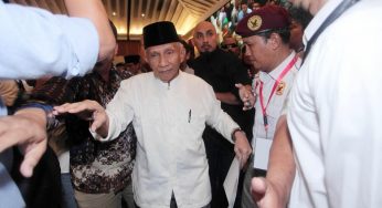 Istilah ‘People Power’: Amien Rais yang Memulai, Amien Rais yang Mengakhiri
