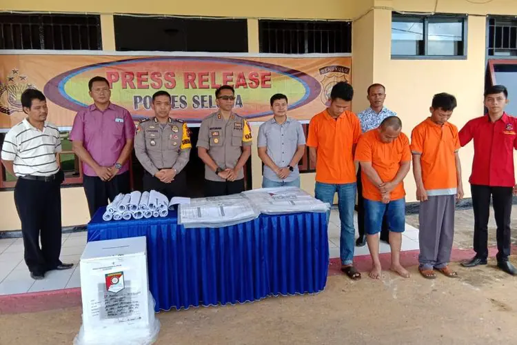 Polisi Tangkap 3 Oknum PPK yang Dijanjikan Rp 100 Juta Gelumbungkan Suara Caleg Gerindra