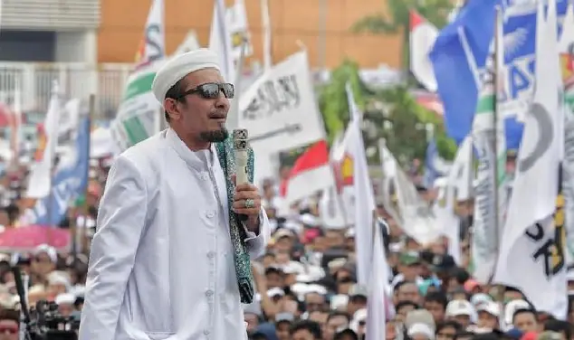 Sobri Lubis Sebut Orang Doyan Maksiat yang Minta FPI Dibubarkan