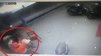 Video CCTV Detik-detik Mahasiswa Universitas Telkom Bandung Dibacok Geng Motor