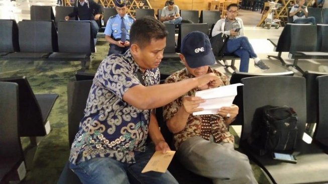 Video Detik-detik Kivlan Zein Dicekal ke Luar Negeri, Polri: Dia Mau ke Brunei Lewat Batam