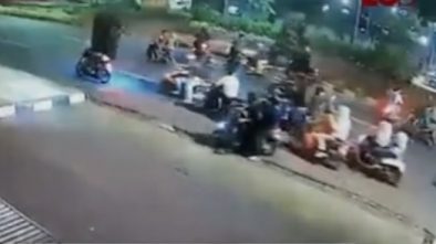 Video Detik-detik Seorang Remaja Tewas Diserang Geng Motor Saat SOTR di Setiabudi Jaksel