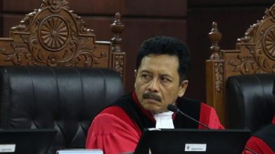 Hakim Pertanyakan Tim Prabowo-Sandi soal 12 Truk Dokumen Tak Bisa Masuk ke MK