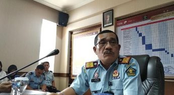 Pengawalan Setya Novanto saat Berhasil Pelesiran ke Toko Bangunan