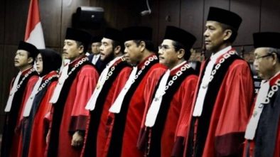 Profil 9 Hakim MK Penentu Nasib Gugatan Pilpres Prabowo-Sandiaga di MK