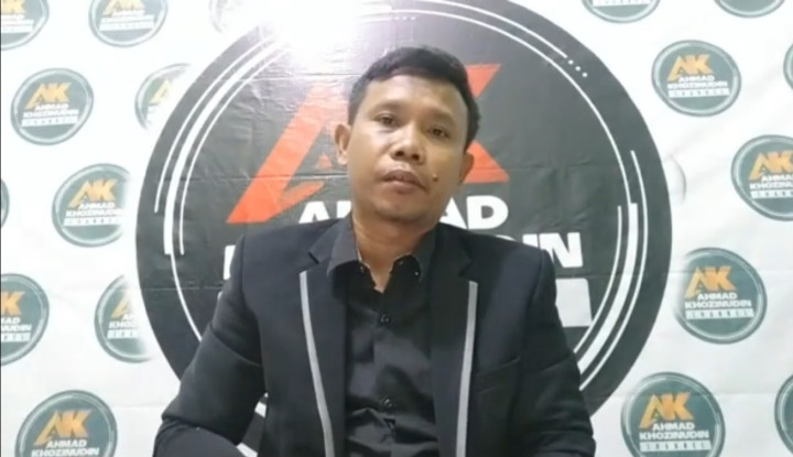 Ahmad Khozinudin Menyindir Kejaksaan Agung Ayam Sayur
