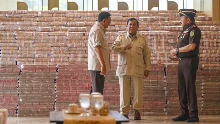 Kejaksaan Agung Pamer Uang Rp 2,4 Triliun Kasus CPO Migor