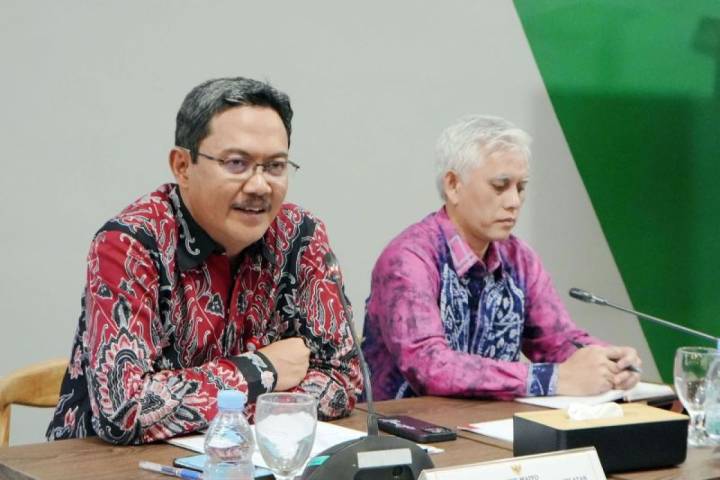 OJK Kalsel Agus Maiyo Klarifikasi Data Bank soal Dana Rp5,1 Triliun