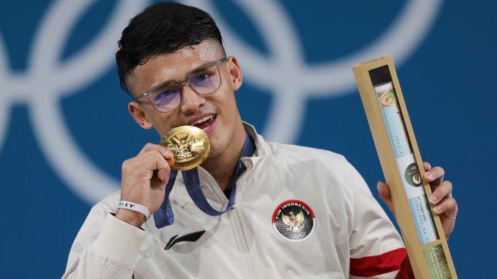 Atlet Angkat Besi ini Akan Dilantik jadi TNI Usai Menang Medali Emas