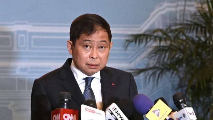 Menhub Ignasius Jonan Bocorkan Obrolan dengan Presiden Prabowo