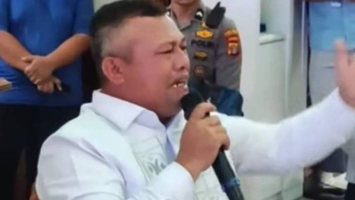 Bupati Aceh Utara Menangis Kewalahan Menangani Dampak Banjir