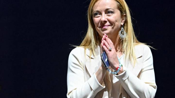 Giorgia Meloni Menteri Perempuan Pertama Italia dan Ketua Brothers of Italy