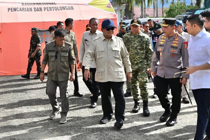 Prabowo Minta Pemda Segera Antisipasi Perubahan Iklim, Cegah Bencana Ulang