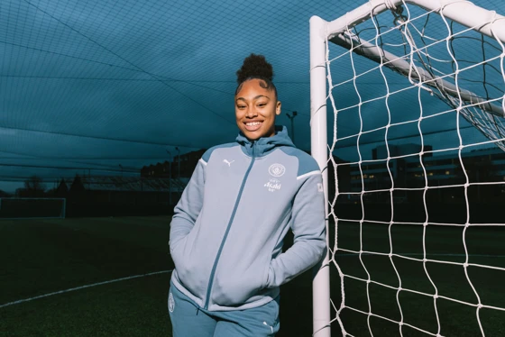 Kisah Perempuan Penjaga Gawang Sepak Bola Versi FA Women's Super League di Inggris
