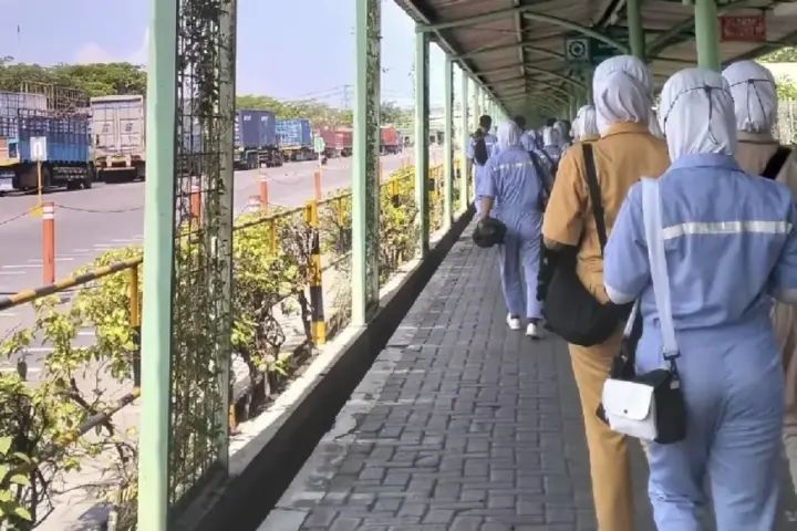 Kabar Mengejutkan Mie Sedaap PHK Ratusan karyawan, Untuk Hindari THR?