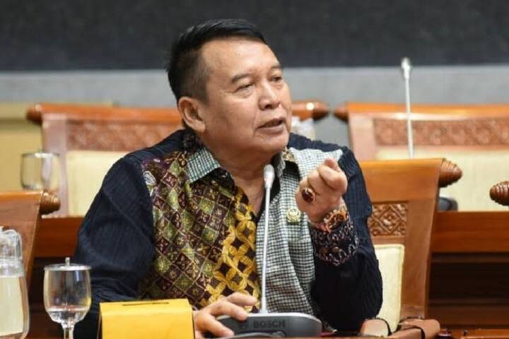 DPR Hasanuddin Umumkan Akan Diaktifkan Timwas Intelijen Mendalami Kasus Penyiraman Air Keras