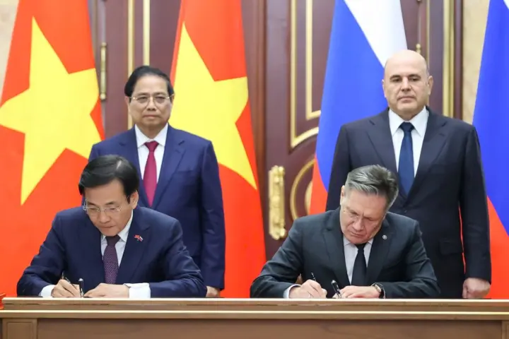 Vietnam Resmi Kerja Sama Dengan Rusia Membangun Pembangkit Listrik Tenaga Nuklir Pertamanya