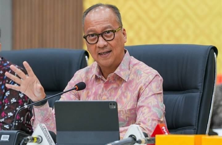 Agus Gumiwang Pastikan Stok Plastik Dijamin Aman Meskipun Selat Hormuz Mesih Melonjak