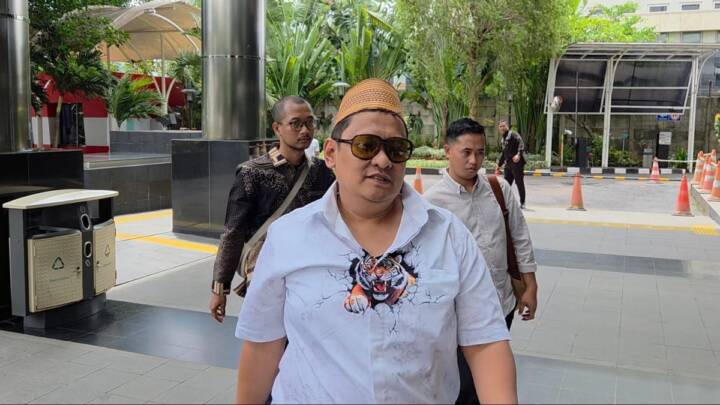 KPK Panggil Pengusaha Rokok, H Khairul Umam Dugaan Kasus Korupsi DJBC