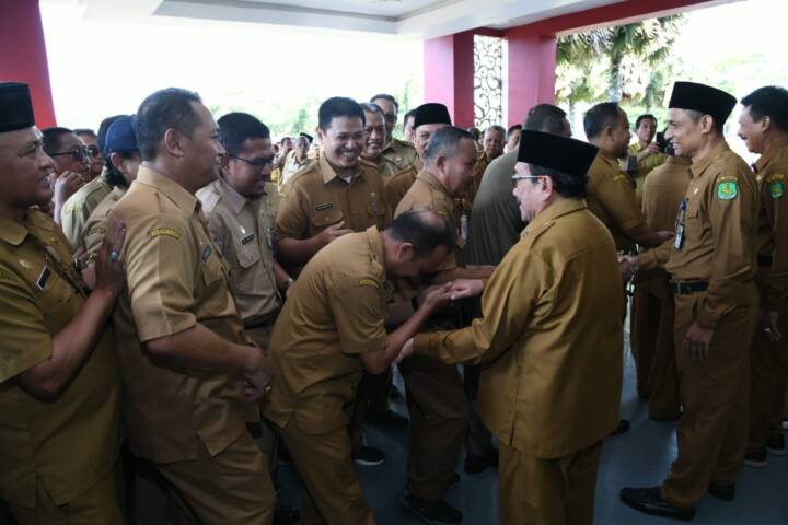 Pemkab Sumenep, Achamd Fauzi Resmikan ASN Untuk Jalan Kaki Setiap Hari Jumat