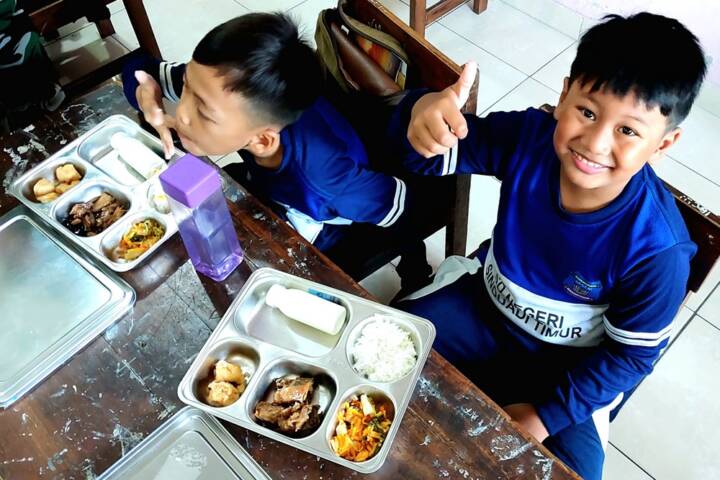 Sebanyak 25 Ribu Dapur MBG, Hanya 52% Mengantongi Sertifikat Laik Higiene Sanitasi