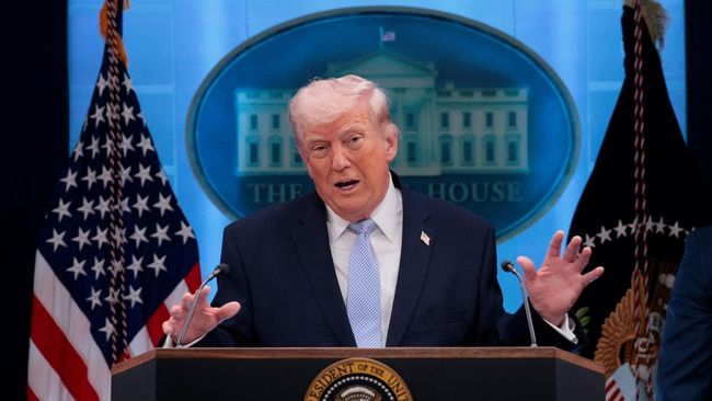 Trump Kunci Hormuz, Kapal China Dipaksa Putar Balik, Beijing Marah Besar