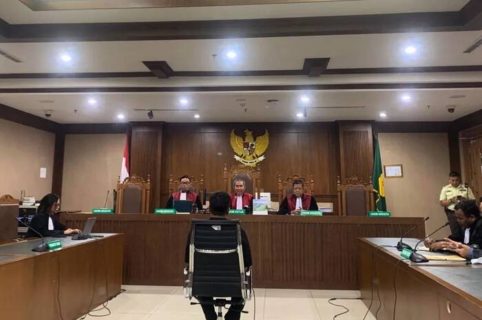 Wawan Hermawan Resmi Divonis 7 Bulan Penjara Kasus Manipulasi Konten Demo Agustus