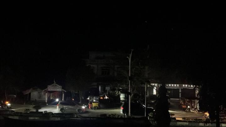 Mati Lampu Massal di Sumatra Lumpuhkan Aktivitas Industri